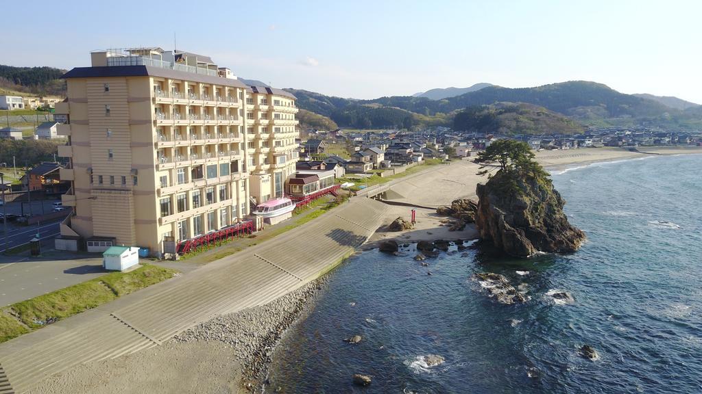 Yura Onsen Yaotome Hotel Tsuruoka Exterior foto